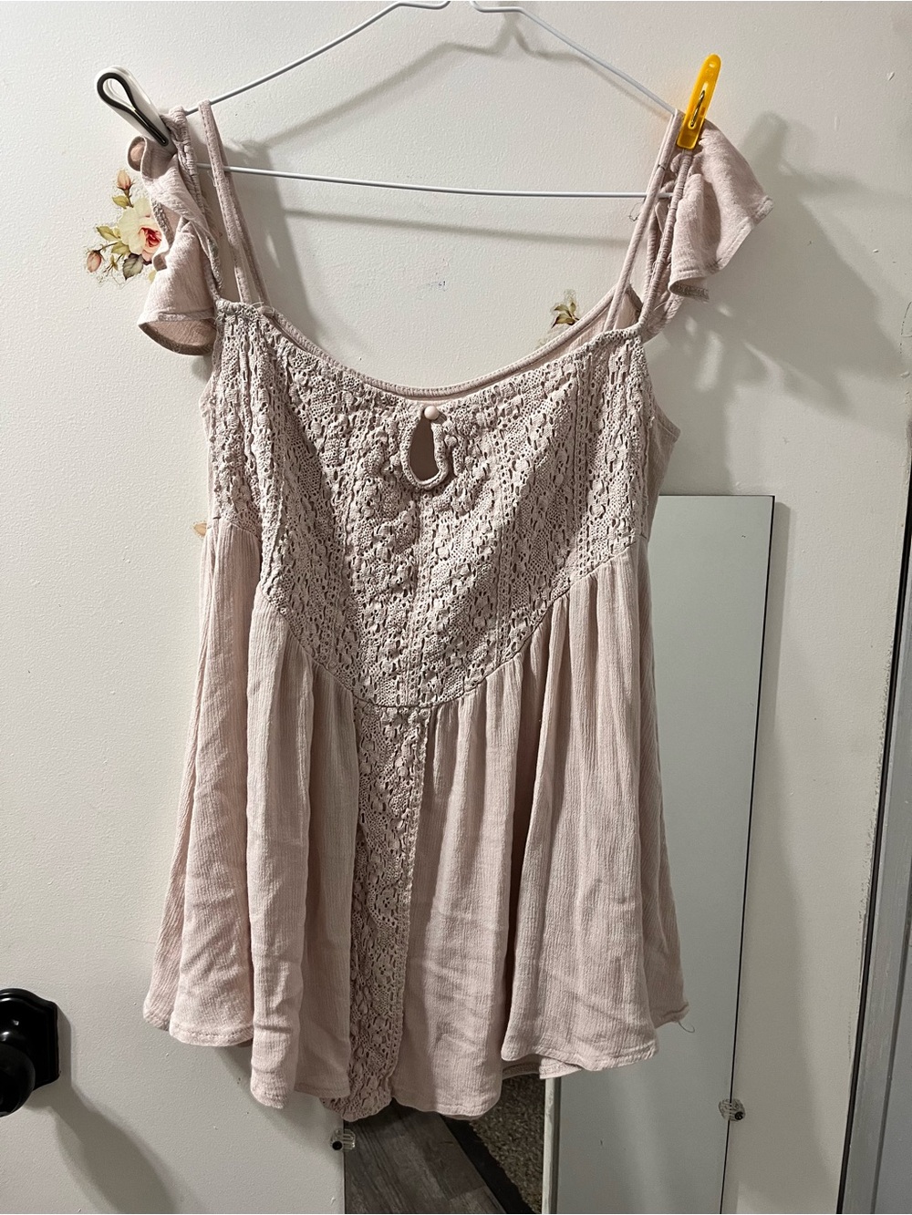 Source Unknown Light Blush Crochet-Front Sleeveless Tunic